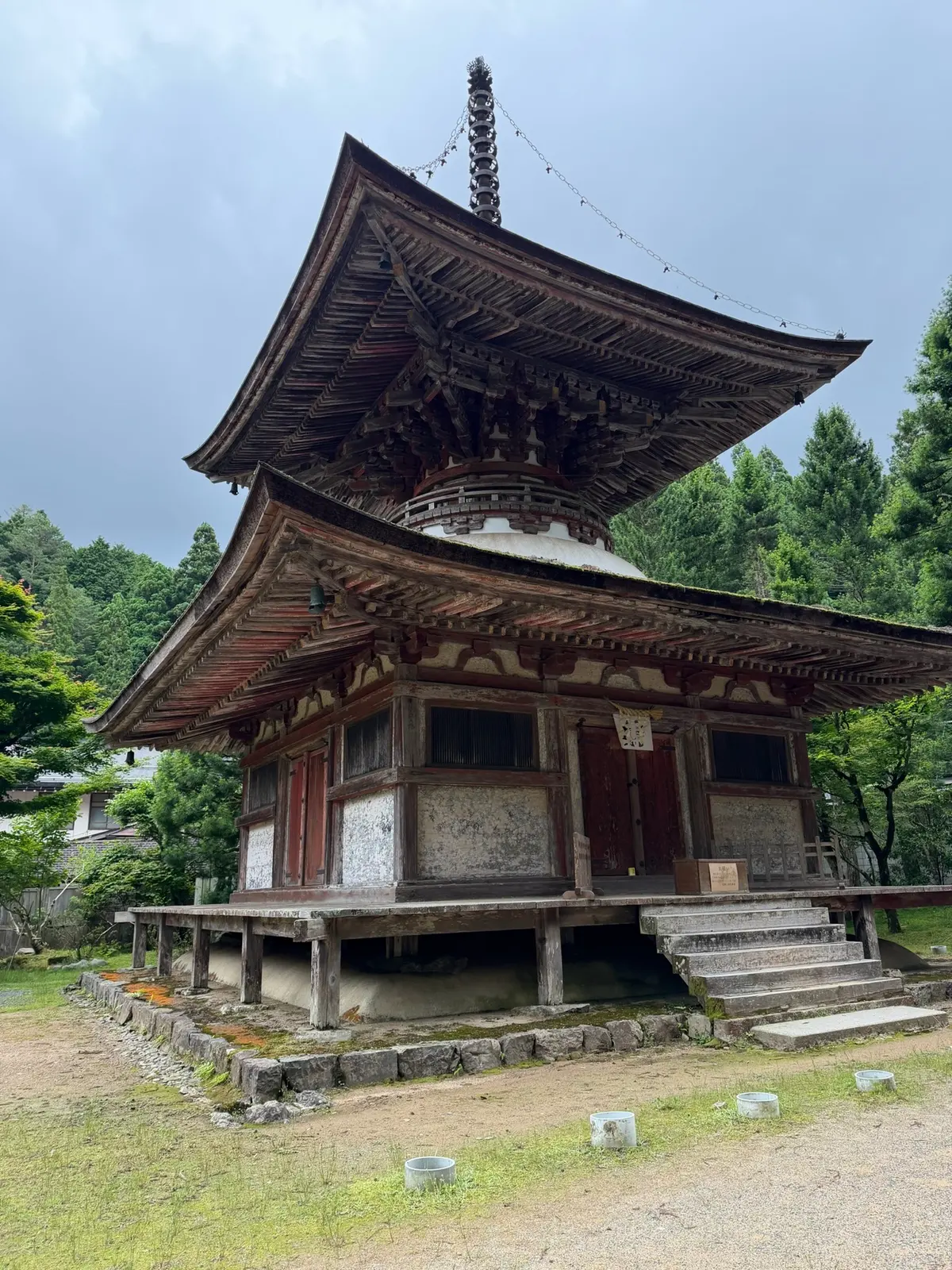 Small temple hall in the Koyasan temple grounds.